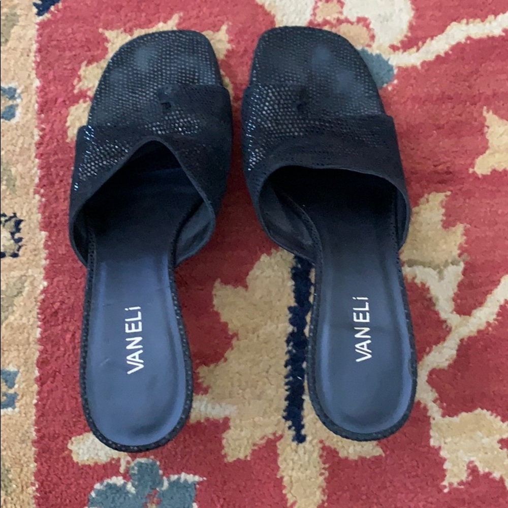 Vaneli high heels